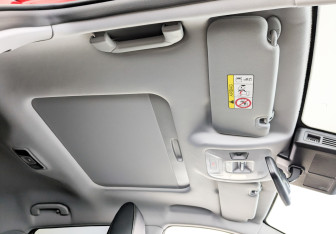 Подержанный автомобиль Omoda C5 2024 года (23 фото)