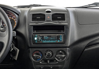 Подержанный автомобиль LADA (ВАЗ) Granta Sedan 2023 года (17 фото)