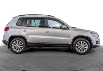 Подержанный автомобиль Volkswagen Tiguan 2016 года (4 фото)
