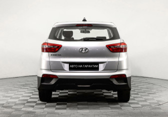 Подержанный автомобиль Hyundai Creta 2017 года (4 фото)
