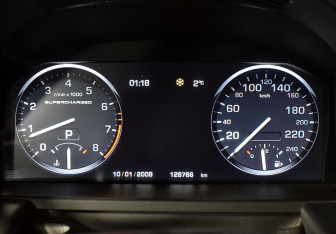 Подержанный автомобиль Land Rover Range Rover 2010 года (43 фото)