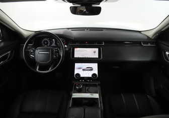 Подержанный автомобиль Land Rover Range Rover Velar 2018 года (12 фото)