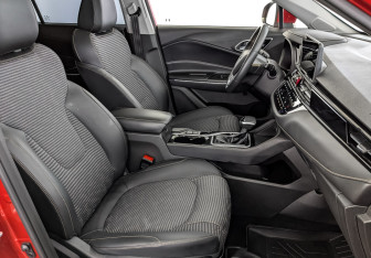 Подержанный автомобиль Москвич 3 2024 года (23 фото)