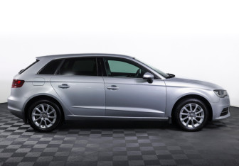 Подержанный автомобиль Audi A3 Hatchback 2014 года (4 фото)