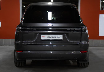 Новый LiXiang L9 2024 (6 фото)