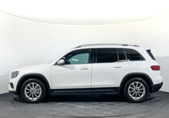 Подержанный автомобиль Mercedes-Benz GLB 2020 года (8 фото)