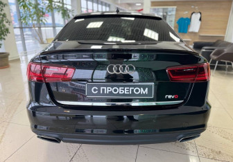 Подержанный автомобиль Audi A6 Sedan 2017 года (4 фото)