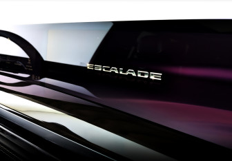 Подержанный автомобиль Cadillac Escalade Suv 2025 года (28 фото)