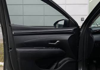 Подержанный автомобиль Hyundai Tucson 2021 года (20 фото)