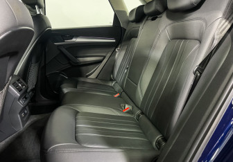 Подержанный автомобиль Audi Q5 2021 года (10 фото)