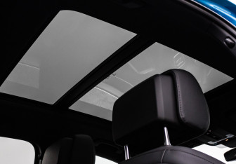 Подержанный автомобиль Audi Q3 2023 года (14 фото)