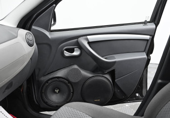 Подержанный автомобиль LADA (ВАЗ) Largus Wagon 2015 года (9 фото)