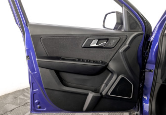 Подержанный автомобиль FAW Besturn X40 2021 года (19 фото)