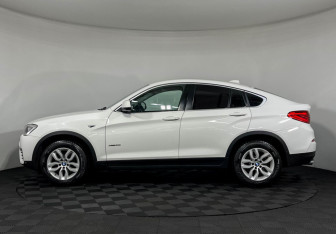 Подержанный автомобиль BMW X4 2016 года (5 фото)
