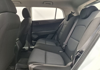 Подержанный автомобиль Hyundai Creta 2019 года (11 фото)