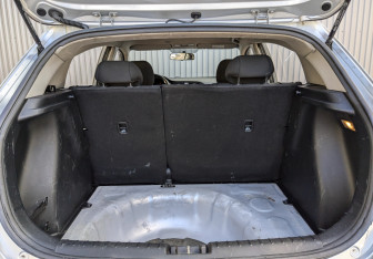 Подержанный автомобиль Kia Rio Hatchback 2021 года (10 фото)