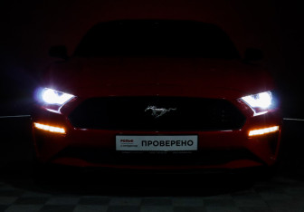 Подержанный автомобиль Ford Mustang Coupe 2018 года (24 фото)