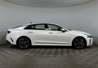 Новый Kia K5 2024 (7 фото)