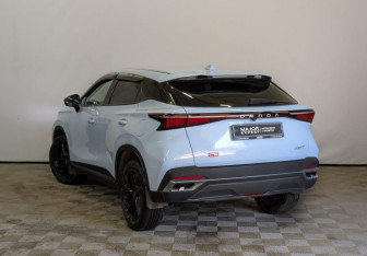 Подержанный автомобиль Omoda C5 2024 года (7 фото)