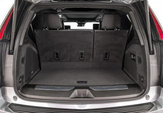 Подержанный автомобиль Cadillac Escalade Suv 2021 года (26 фото)