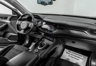 Подержанный автомобиль Haval F7 2022 года (6 фото)