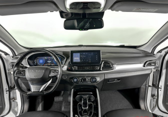 Подержанный автомобиль Exeed TXL 2019 года (12 фото)