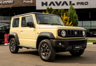 Подержанный автомобиль Suzuki Jimny 2020 года (2 фото)