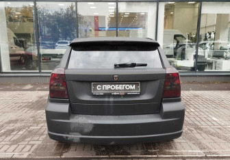 Подержанный автомобиль Dodge Caliber 2007 года (7 фото)