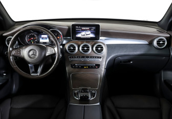 Подержанный автомобиль Mercedes-Benz GLC Coupe 2019 года (13 фото)