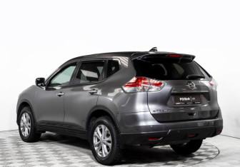 Подержанный автомобиль Nissan X-Trail 2018 года (5 фото)