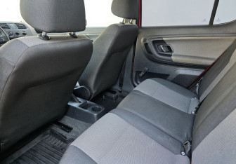 Подержанный автомобиль Skoda Fabia Hatchback 2013 года (10 фото)