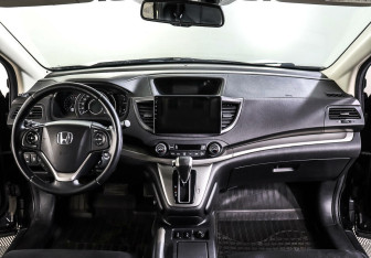 Подержанный автомобиль Honda CR-V 2014 года (9 фото)