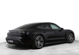 Подержанный автомобиль Porsche Taycan 2021 года (5 фото)