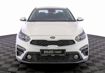 Подержанный автомобиль Kia Cerato Sedan 2019 года (2 фото)