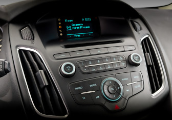 Подержанный автомобиль Ford Focus Hatchback 2018 года (25 фото)