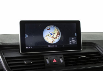 Подержанный автомобиль Audi Q5 2019 года (19 фото)