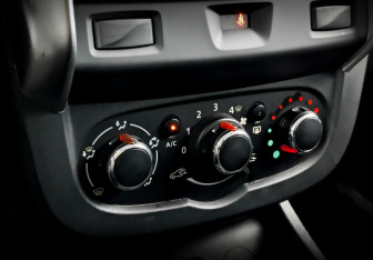 Подержанный автомобиль LADA (ВАЗ) Largus Wagon 2021 года (25 фото)