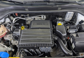 Подержанный автомобиль Skoda Rapid Liftback 2019 года (9 фото)