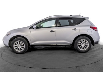 Подержанный автомобиль Nissan Murano Suv 2012 года (8 фото)