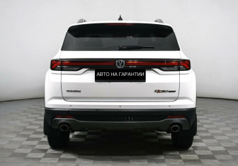 Подержанный автомобиль Changan CS35PLUS 2024 года (4 фото)