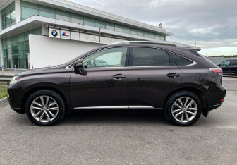 Подержанный автомобиль Lexus RX 2012 года (8 фото)