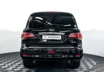 Подержанный автомобиль Infiniti QX80 2014 года (6 фото)