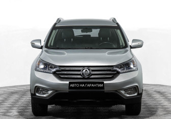 Подержанный автомобиль DongFeng AX7 2017 года (2 фото)