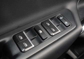 Подержанный автомобиль Geely Atlas 2020 года (14 фото)