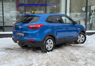 Подержанный автомобиль Hyundai Creta 2016 года (8 фото)