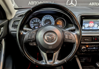 Подержанный автомобиль Mazda CX-5 2016 года (21 фото)
