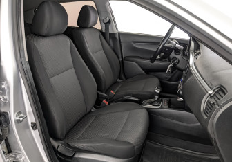 Подержанный автомобиль Kia Rio Hatchback 2021 года (24 фото)