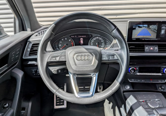 Подержанный автомобиль Audi Q5 2018 года (21 фото)