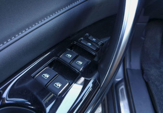 Подержанный автомобиль Changan CS95 2023 года (20 фото)