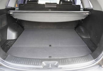 Подержанный автомобиль Kia Sorento 2011 года (9 фото)